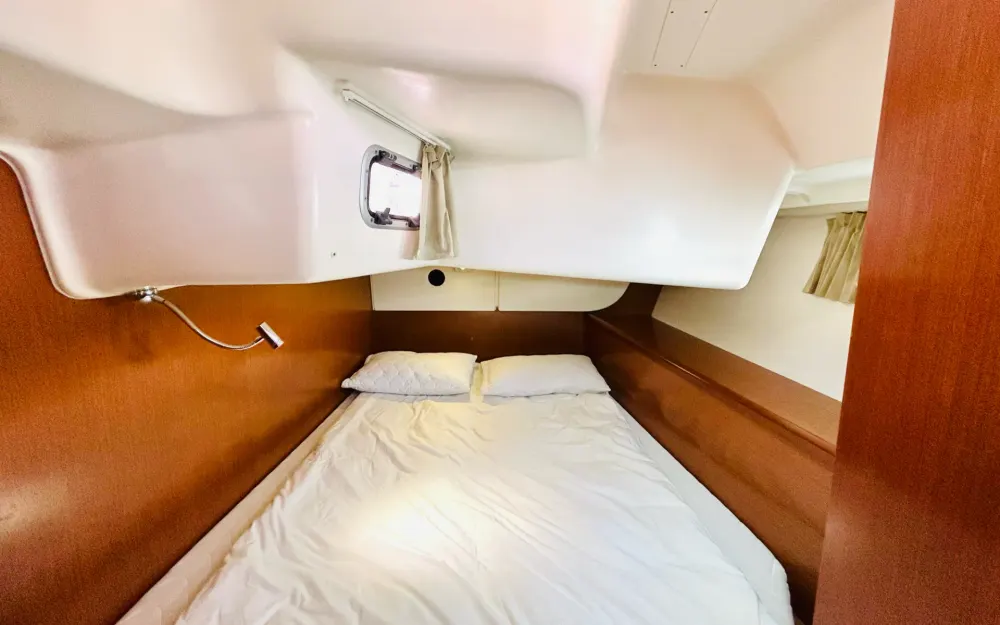 slider 6 Beneteau Oceanis 46