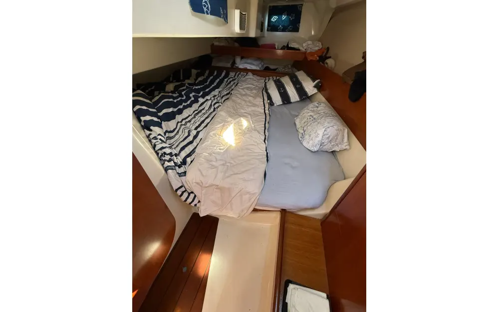 slider 11 Beneteau Oceanis 281