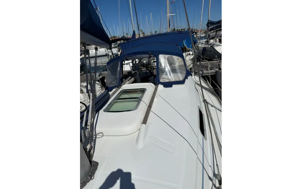 slider 5 Beneteau Oceanis 281