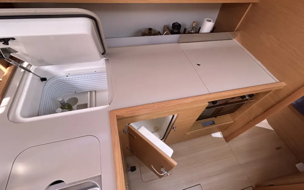 slider 7 Dufour  390 Grand Large