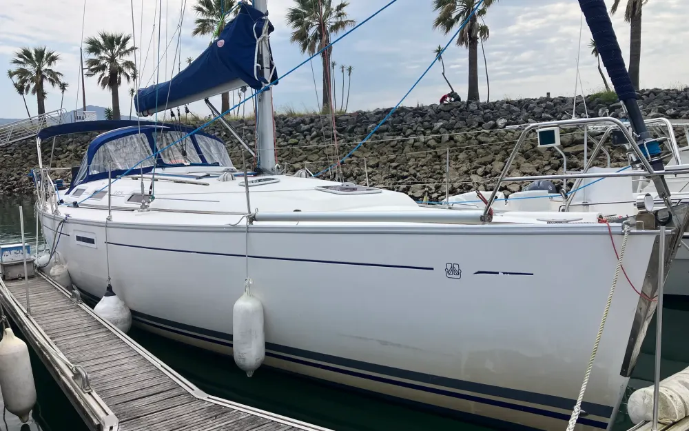 slider 0 Dufour  385 Grand Large
