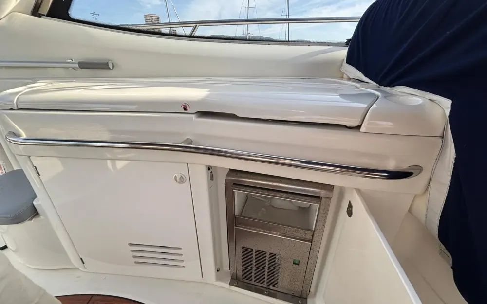 slider 13 Cranchi Mediterranee 50