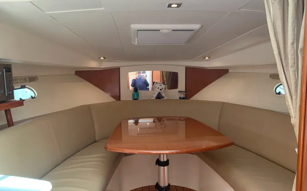 slider 10 Jeanneau Prestige 30