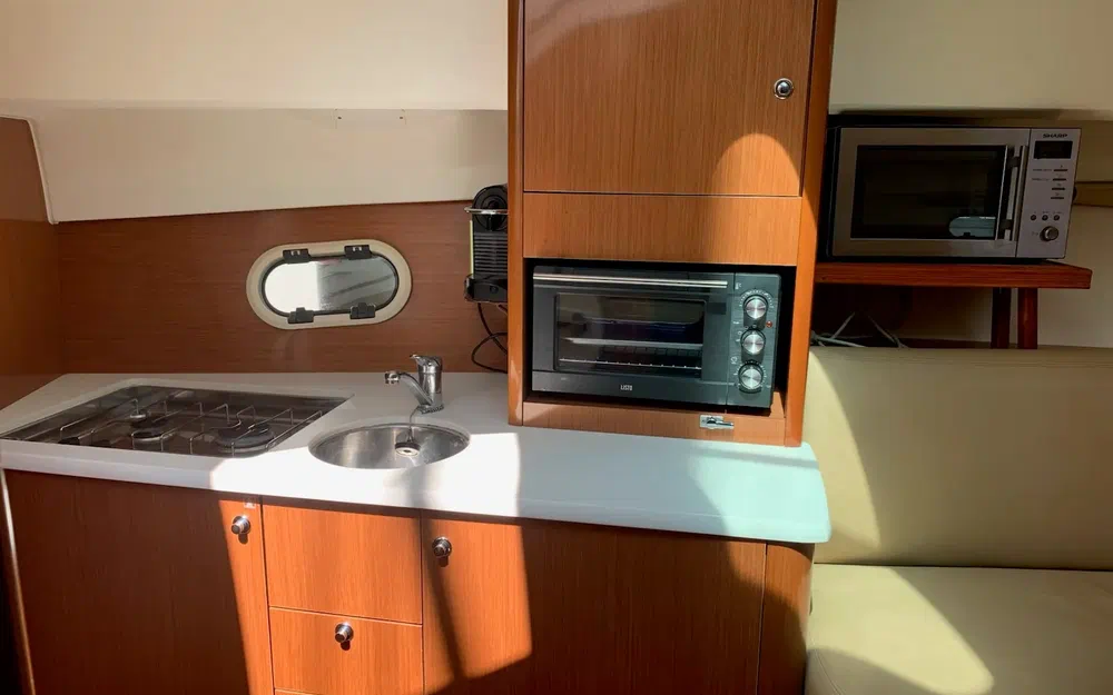 slider 14 Jeanneau Prestige 30