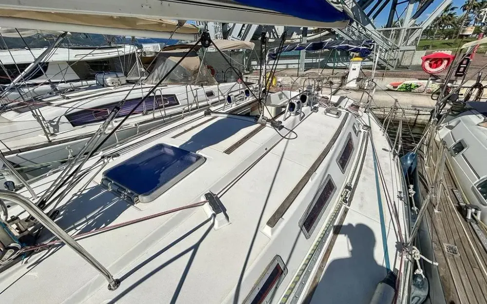 slider 18 Jeanneau Sun Magic 44