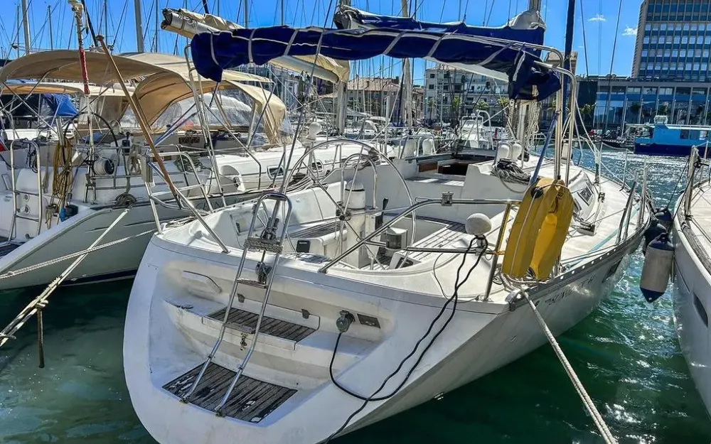 slider 6 Jeanneau Sun Magic 44