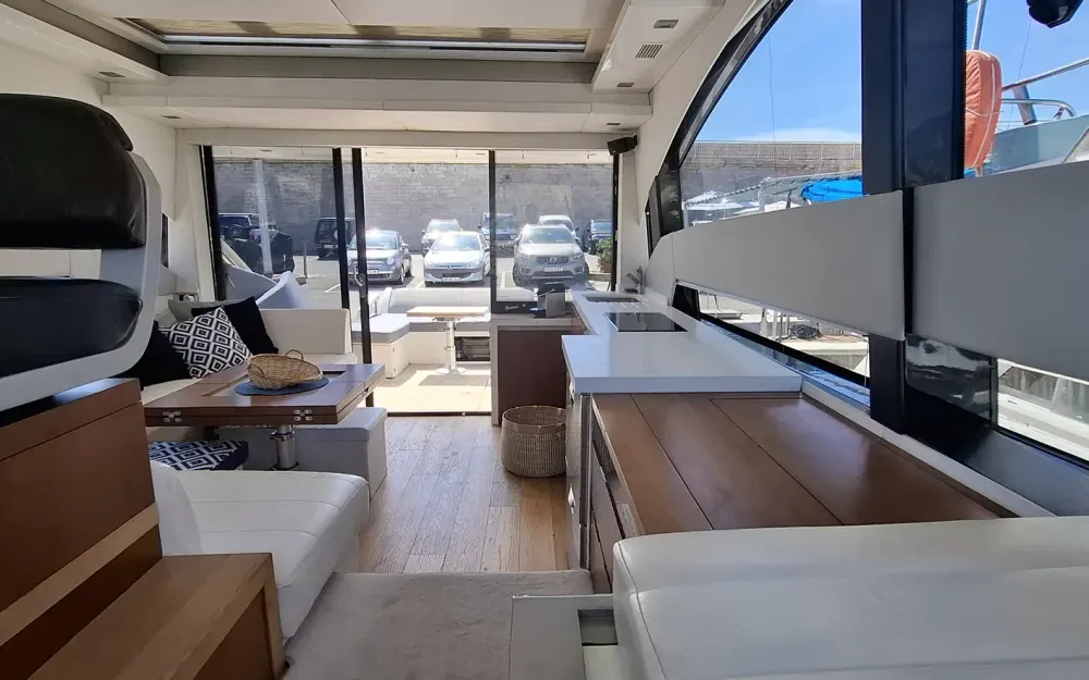 slider 10 Fairline Targa 50 Gran Turismo