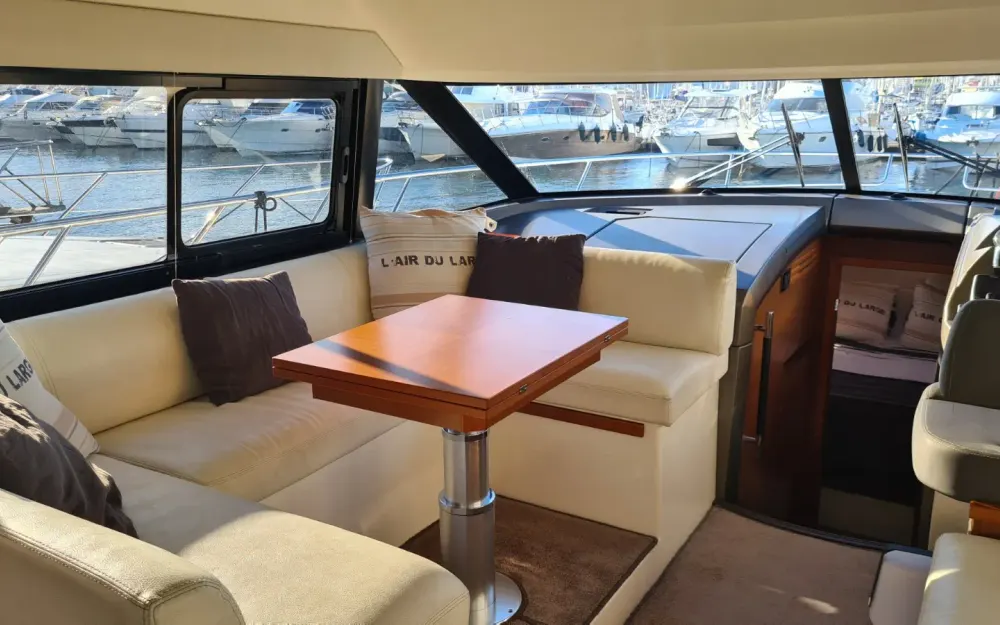 slider 12 Prestige Yachts Prestige 450 Fly