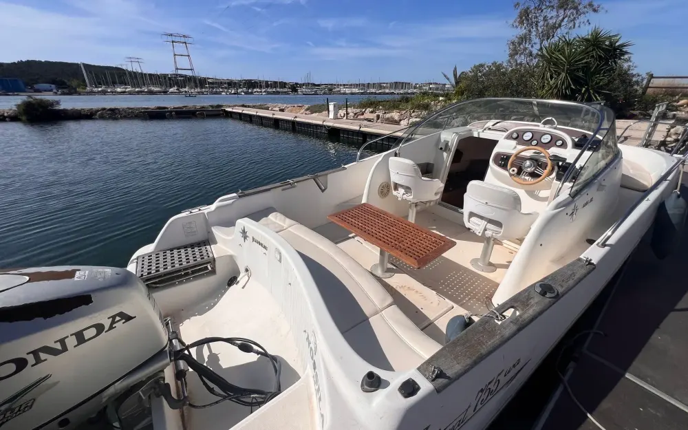 slider 6 Jeanneau Cap Camarat 755 WA