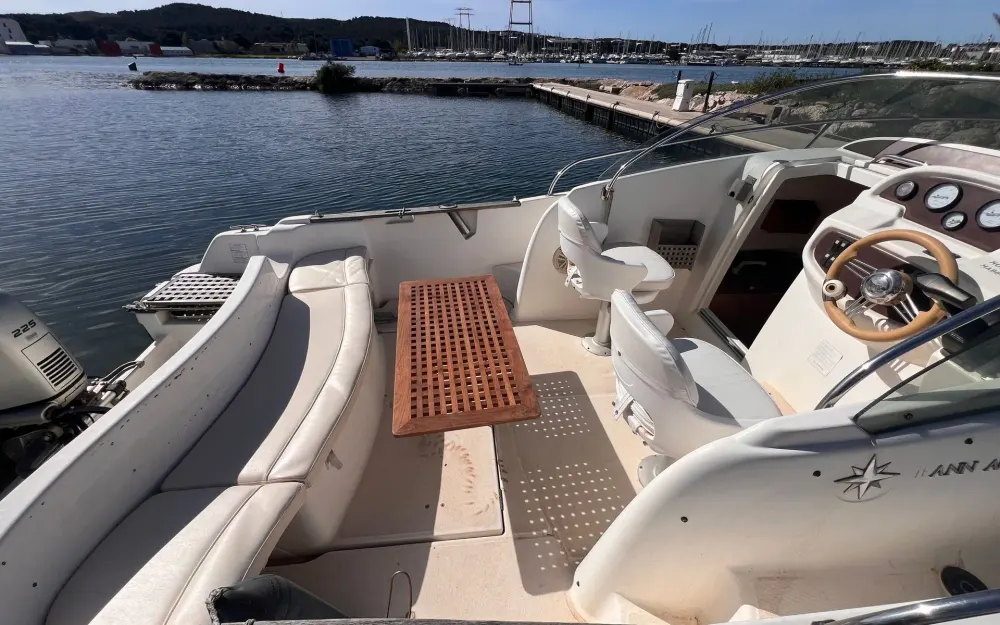 slider 7 Jeanneau Cap Camarat 755 WA