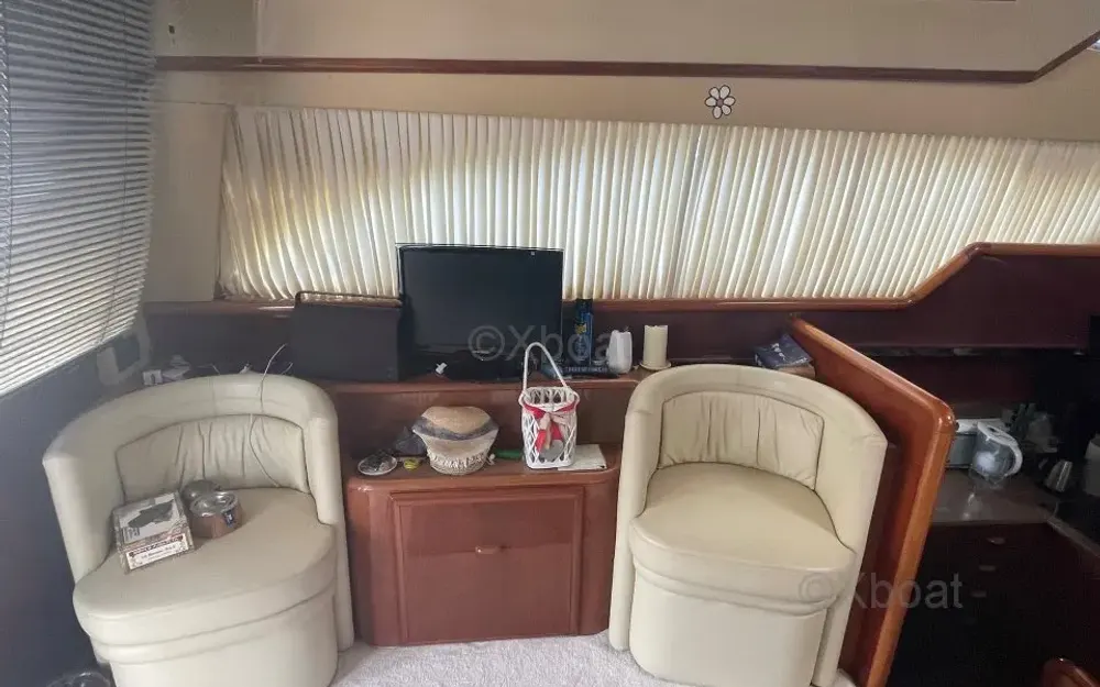 slider 10 Ferretti  53