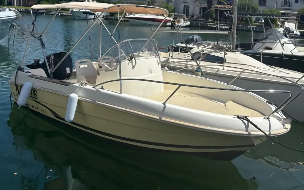 slider 0 Jeanneau Cap Camarat 545 Style