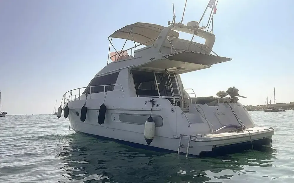 slider 25 Jeanneau Yarding 42 Fly