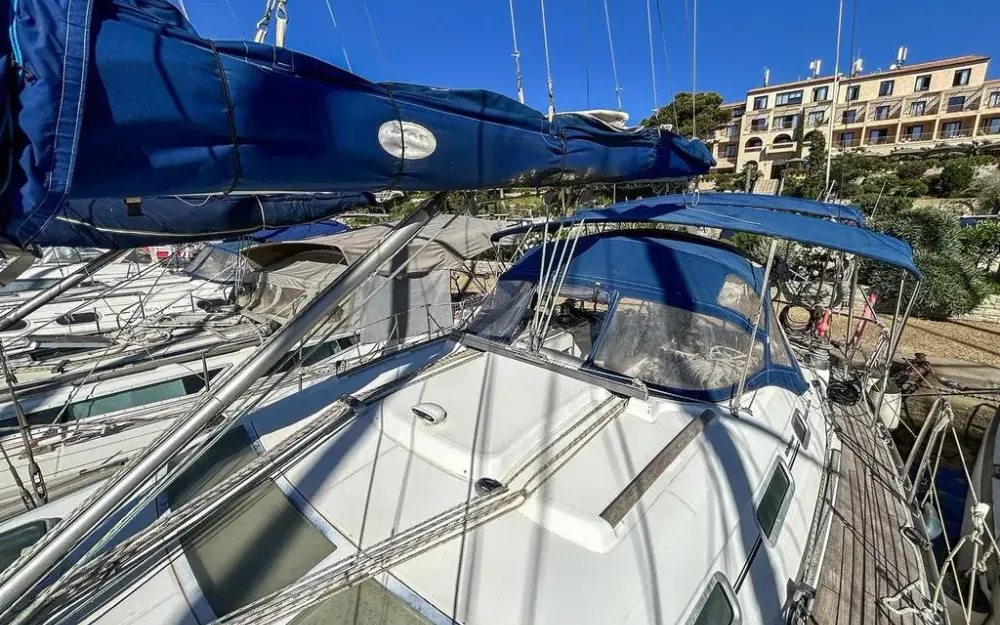 slider 12 Beneteau Oceanis 393 Clipper