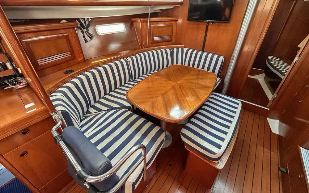 slider 15 Beneteau Oceanis 393 Clipper