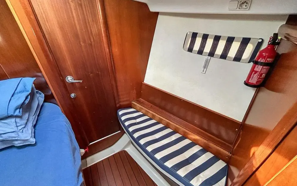 slider 22 Beneteau Oceanis 393 Clipper