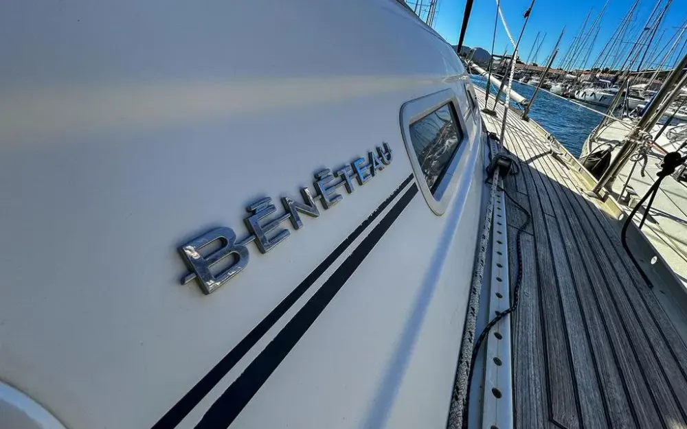 slider 8 Beneteau Oceanis 393 Clipper