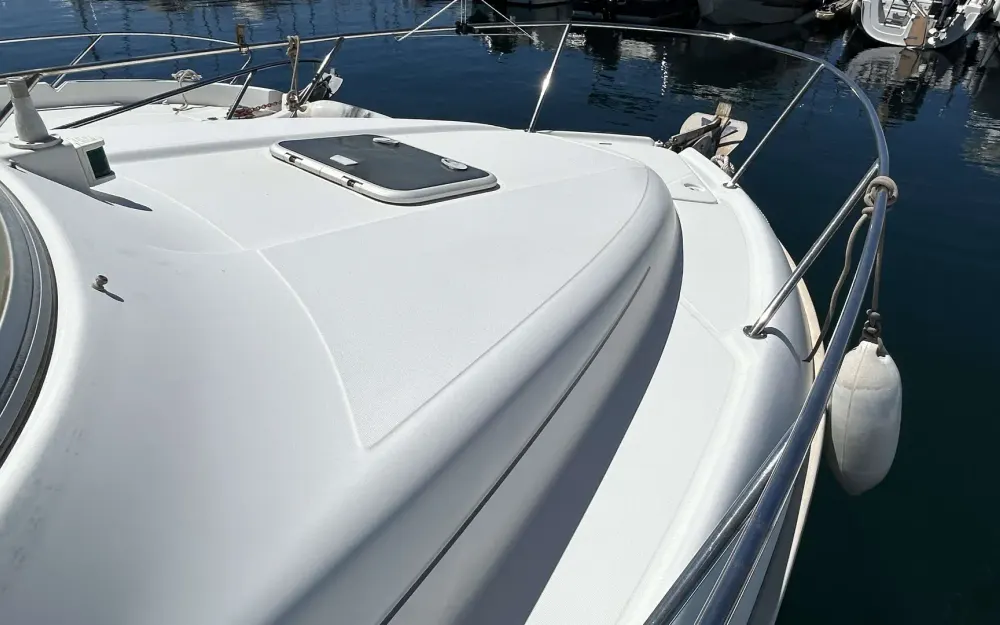 slider 3 Beneteau Antares 701
