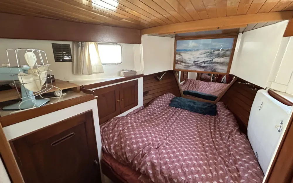 slider 7 Grand Banks  42 Europa
