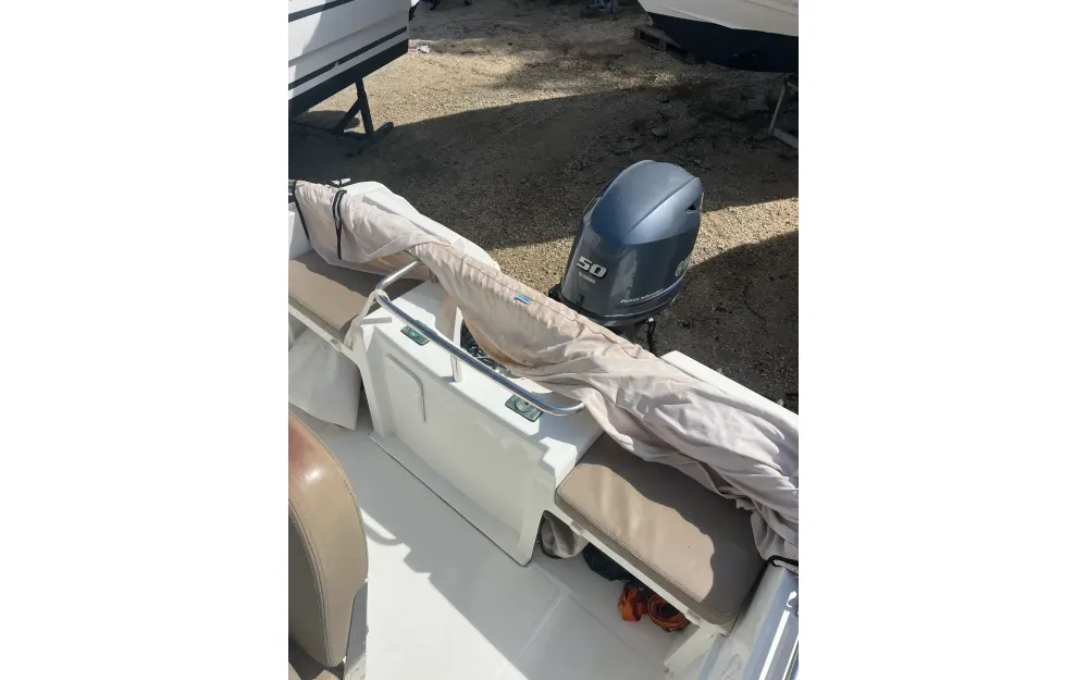 slider 14 Jeanneau Cap Camarat 4.7 CC