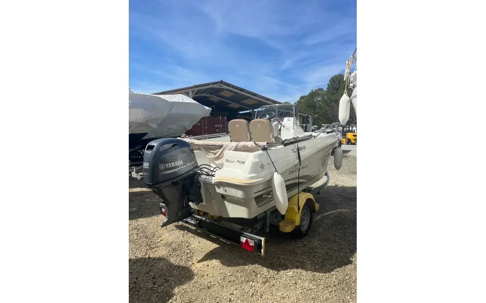 slider 6 Jeanneau Cap Camarat 4.7 CC