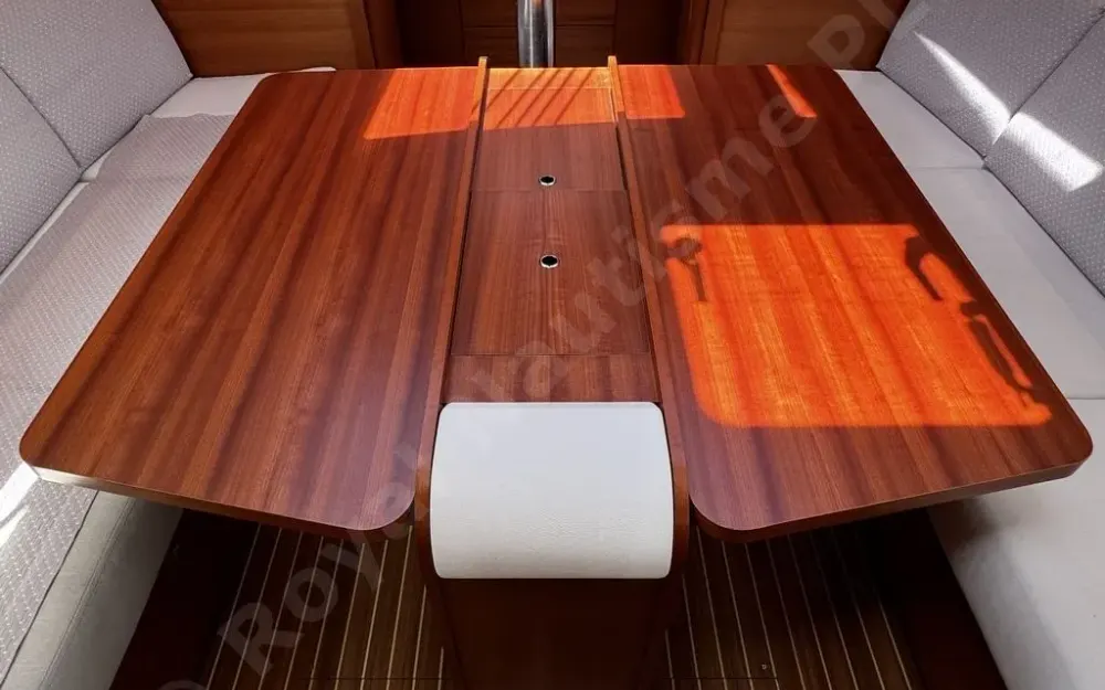 slider 11 Dufour  382 Grand Large