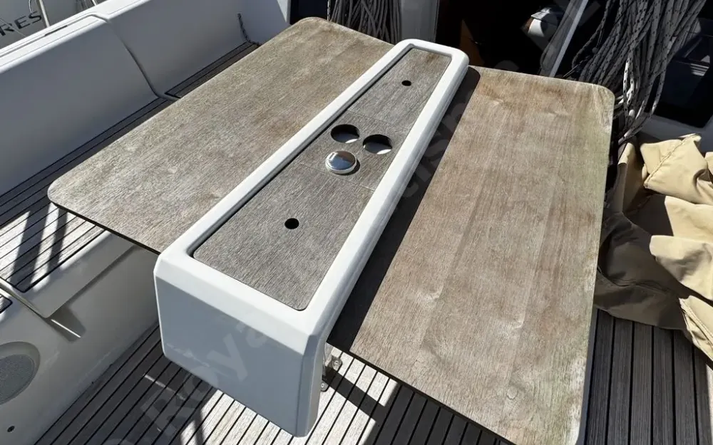 slider 5 Dufour  382 Grand Large