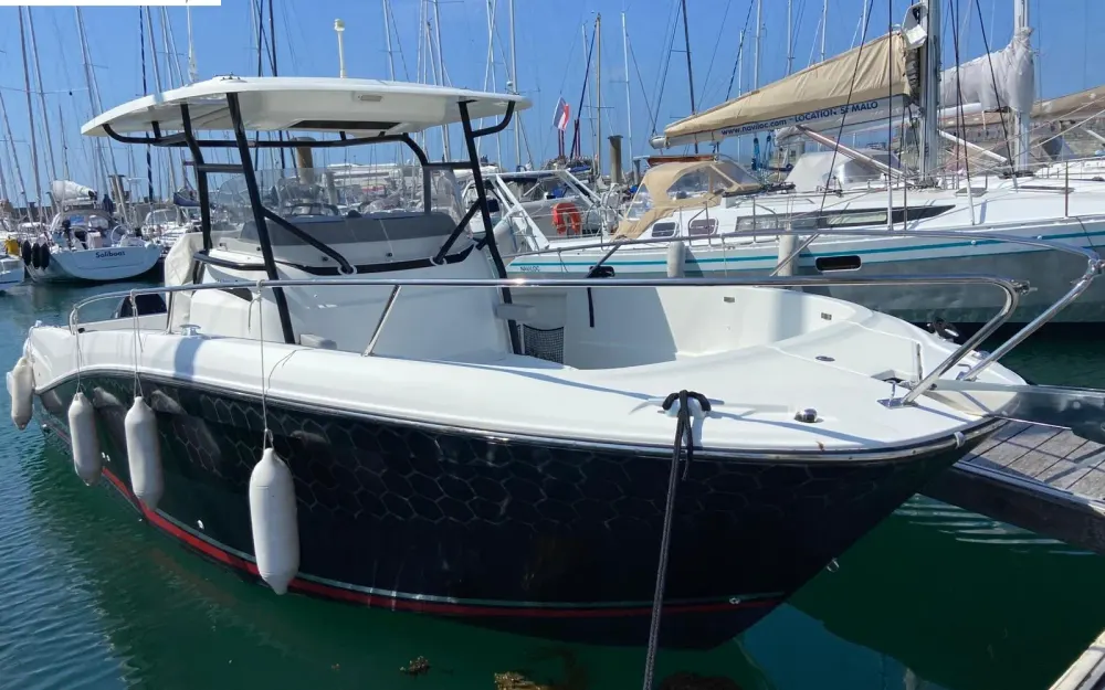 slider 13 Jeanneau Cap Camarat 9.0 CC