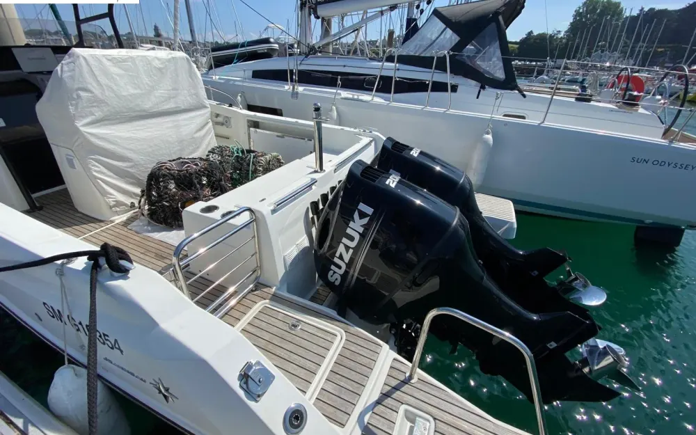 slider 21 Jeanneau Cap Camarat 9.0 CC