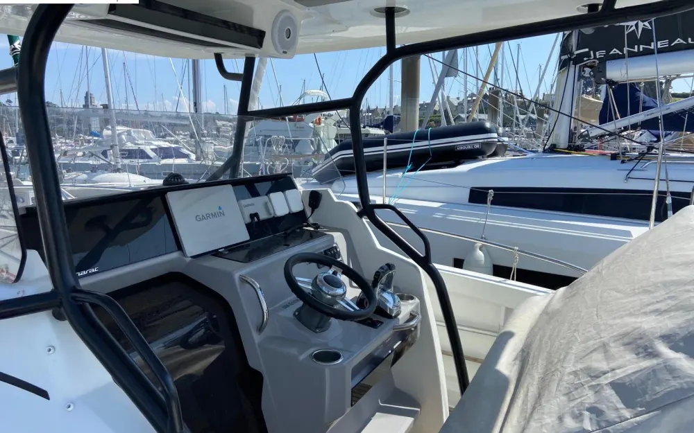 slider 22 Jeanneau Cap Camarat 9.0 CC