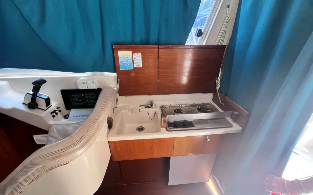slider 6 Beneteau Antares 805