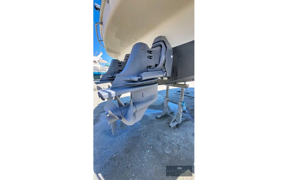 slider 14 Bavaria 35 Sport Hard Top