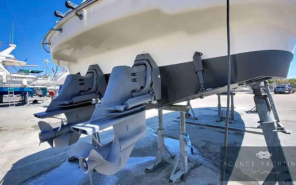 slider 15 Bavaria 35 Sport Hard Top