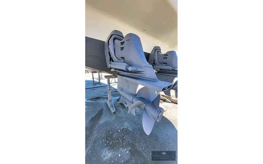 slider 19 Bavaria 35 Sport Hard Top