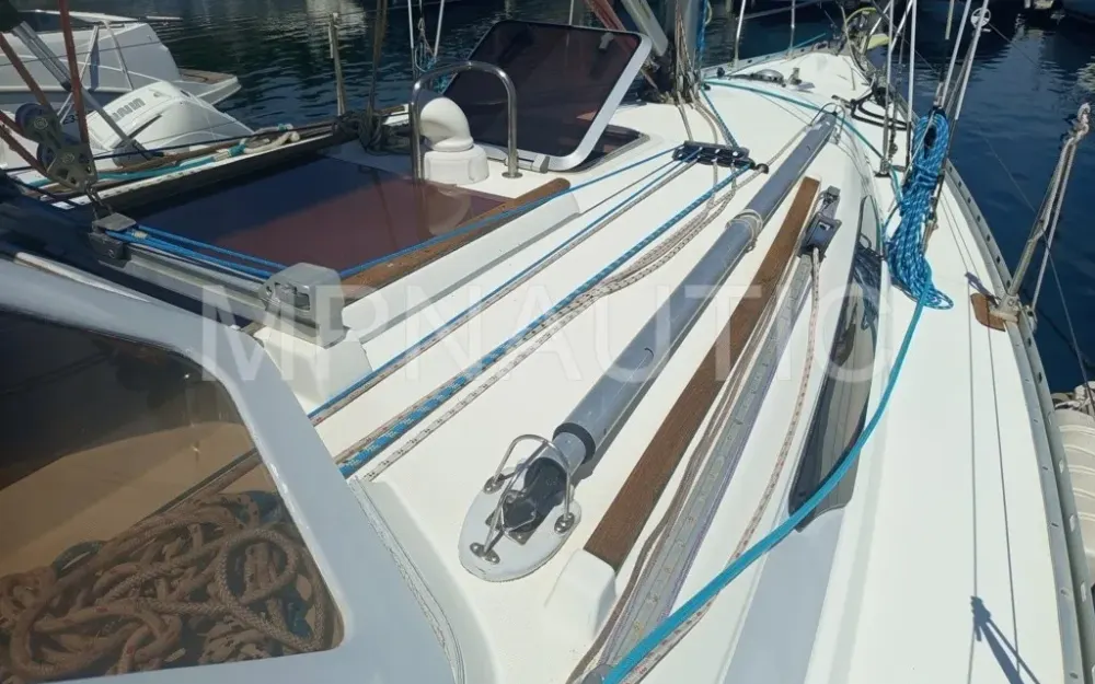 slider 1 Jeanneau Sun Odyssey 34.2