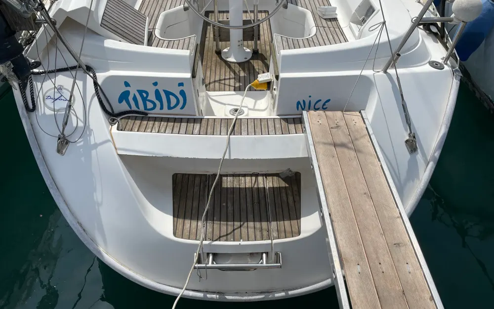 slider 4 Dufour  35 Classic