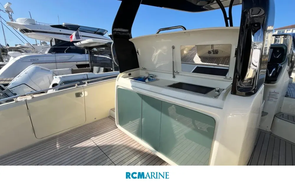 slider 20 Invictus  320 Gts