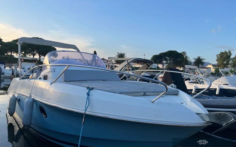 slider 2 Beneteau Flyer 750 Sun Deck Miami