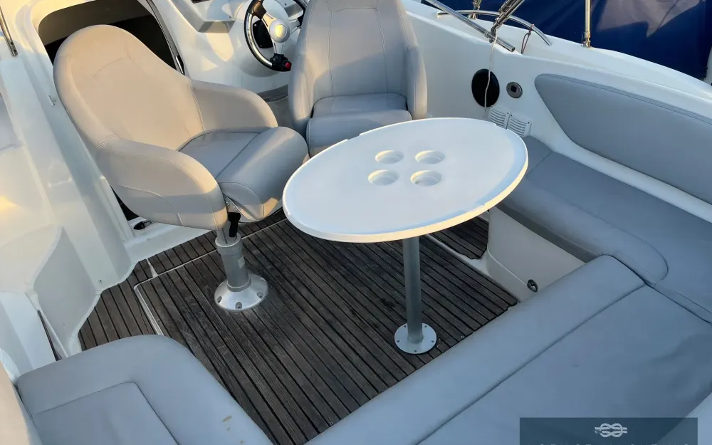 slider 7 Beneteau Flyer 750 Sun Deck Miami