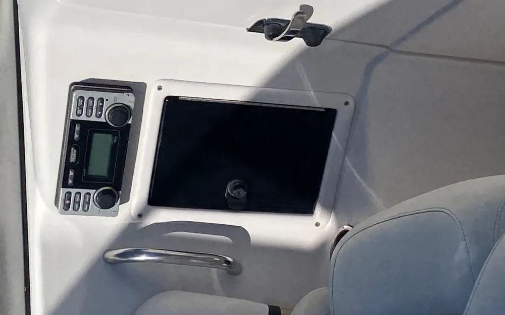 slider 11 Four Winns Horizon 260