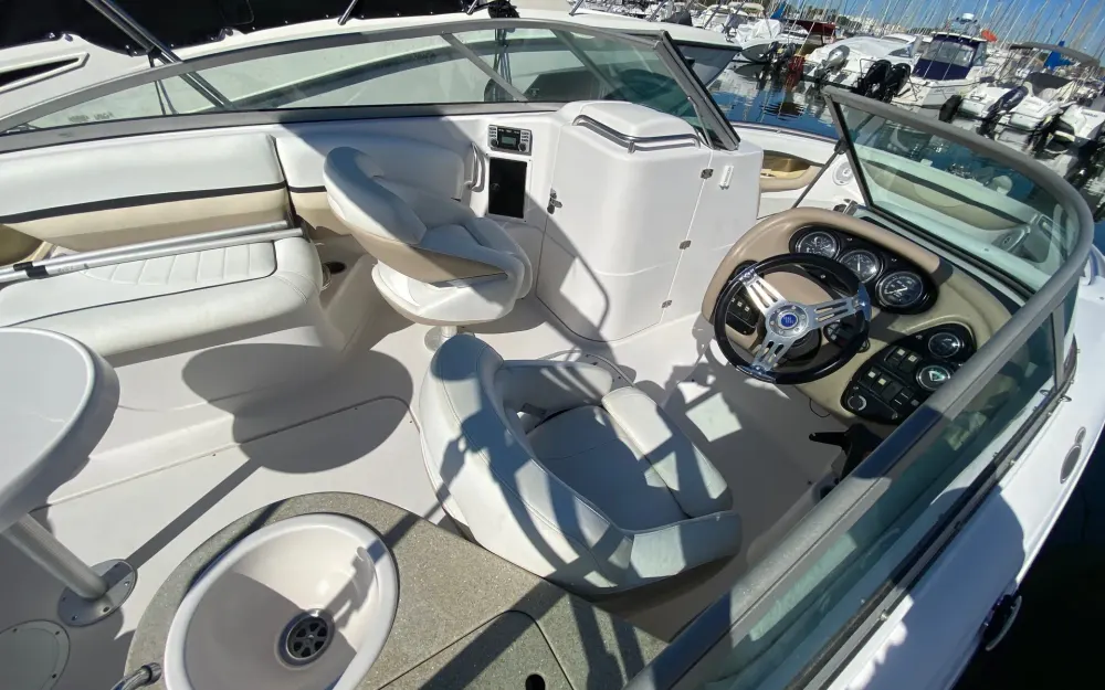 slider 12 Four Winns Horizon 260