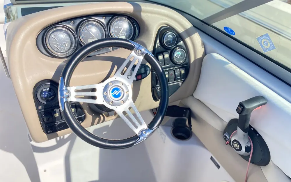 slider 16 Four Winns Horizon 260