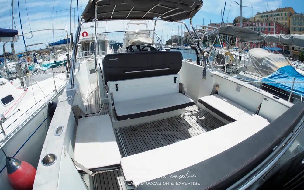 Beneteau Flyer 8.8 SPACEdeck · 2016 in vendita in Corsica — foto 3