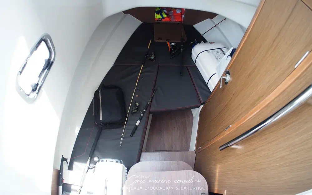 Beneteau Flyer 8.8 SPACEdeck · 2016 in vendita in Corsica — foto 8