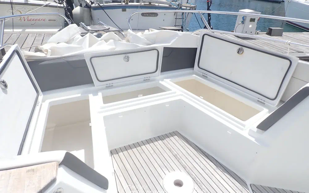 Beneteau Flyer 8.8 SPACEdeck · 2016 in vendita in Corsica — foto 7