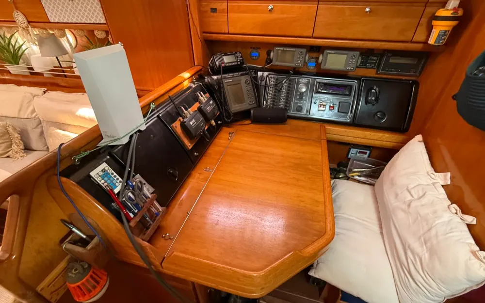 slider 12 Bavaria 42 cruiser