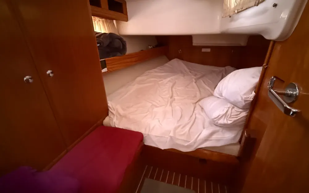 slider 16 Bavaria 42 cruiser