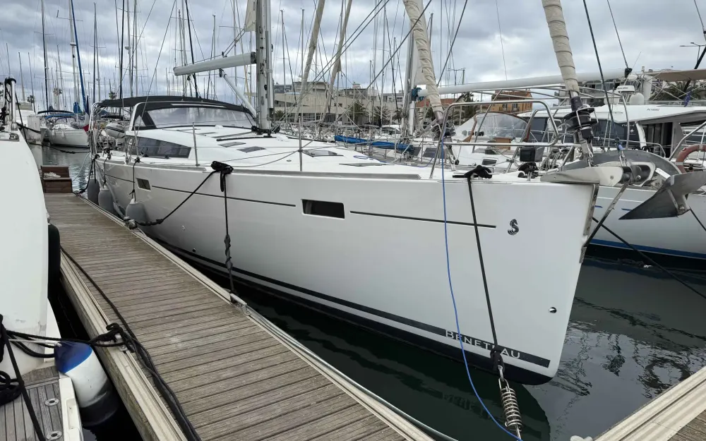 slider 1 Beneteau Sense 50