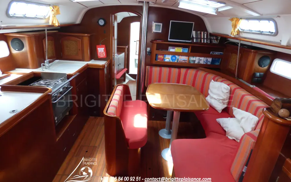 slider 1 Beneteau Oceanis 411 Clipper