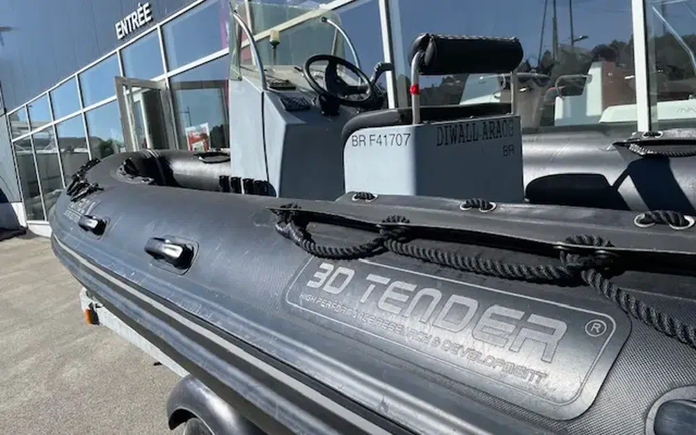 slider 9 3D Tender Patrol 550